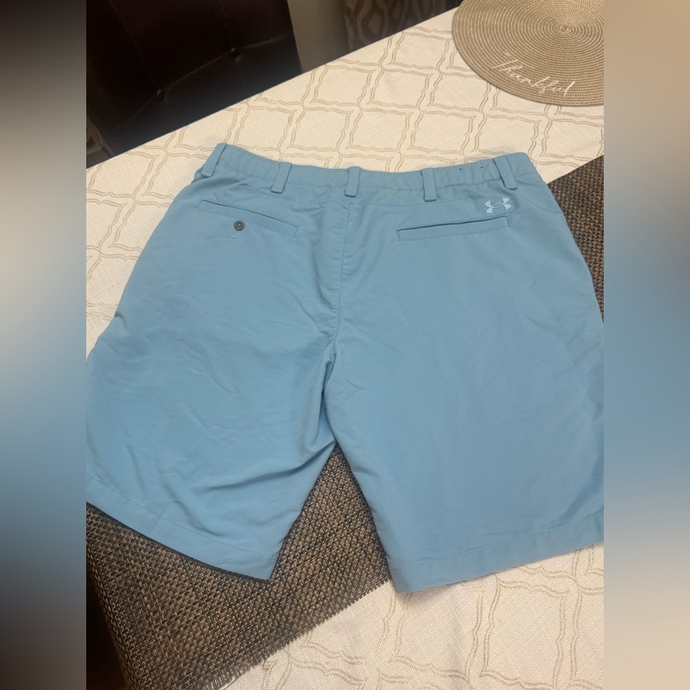 Under Armour Men's Light Blue Athletic Shorts